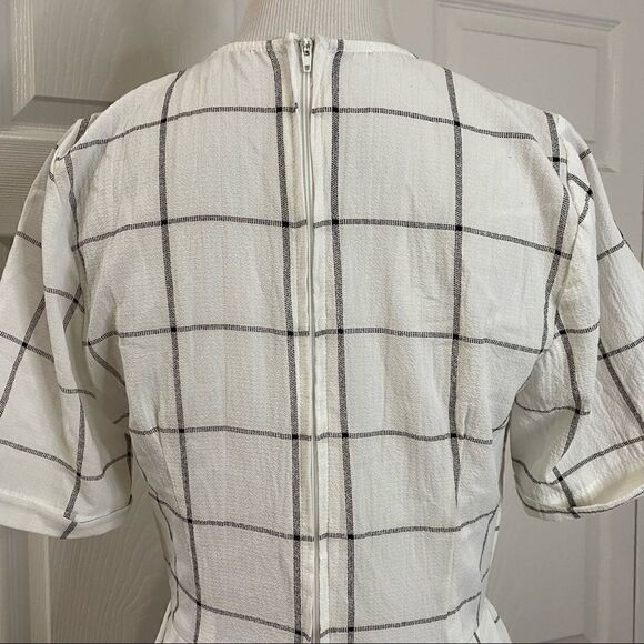 Charlotte Russe Windowpane Plaid Shorts Romper - Picture 8 of 13